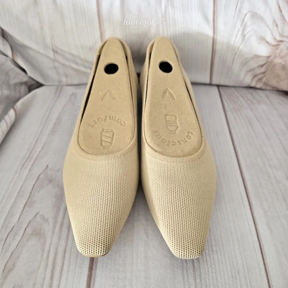 Vivaia Minnie Pro Small Square Toe Flats Khaki Tan Womens 41 US 9.5 - Picture 2 of 11